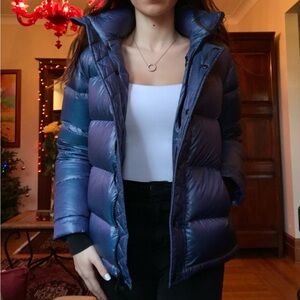 Aritzia Super Puff Coat Midnight Blue (little hole on the sleeve)